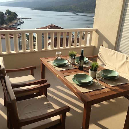 Mediterranean Apartment With Great Sea View Marina Ngoại thất bức ảnh
